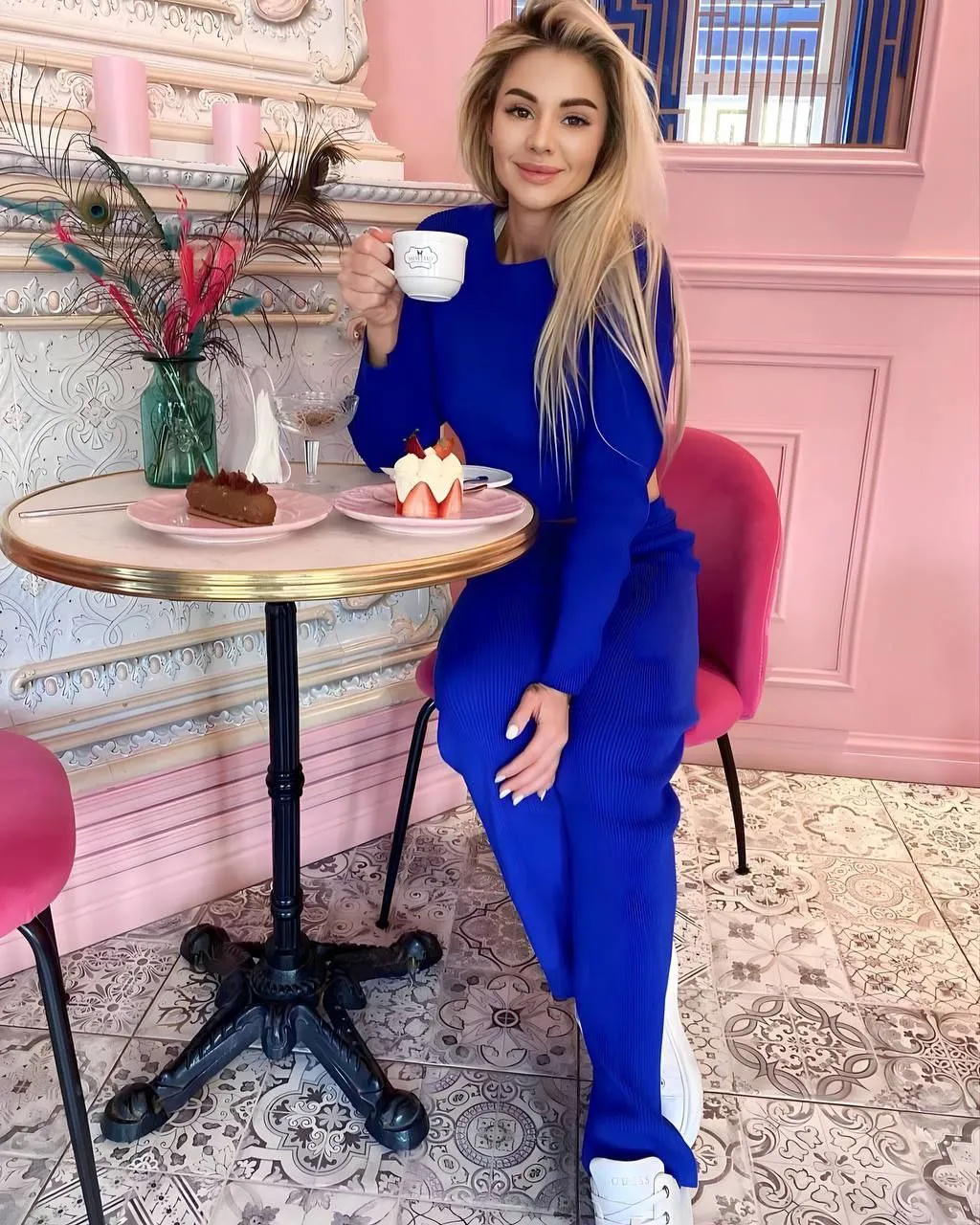 Anna international dating germany
