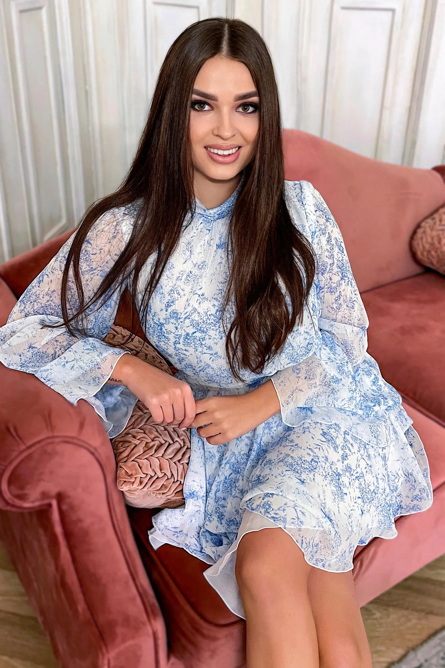 Kate dating international free