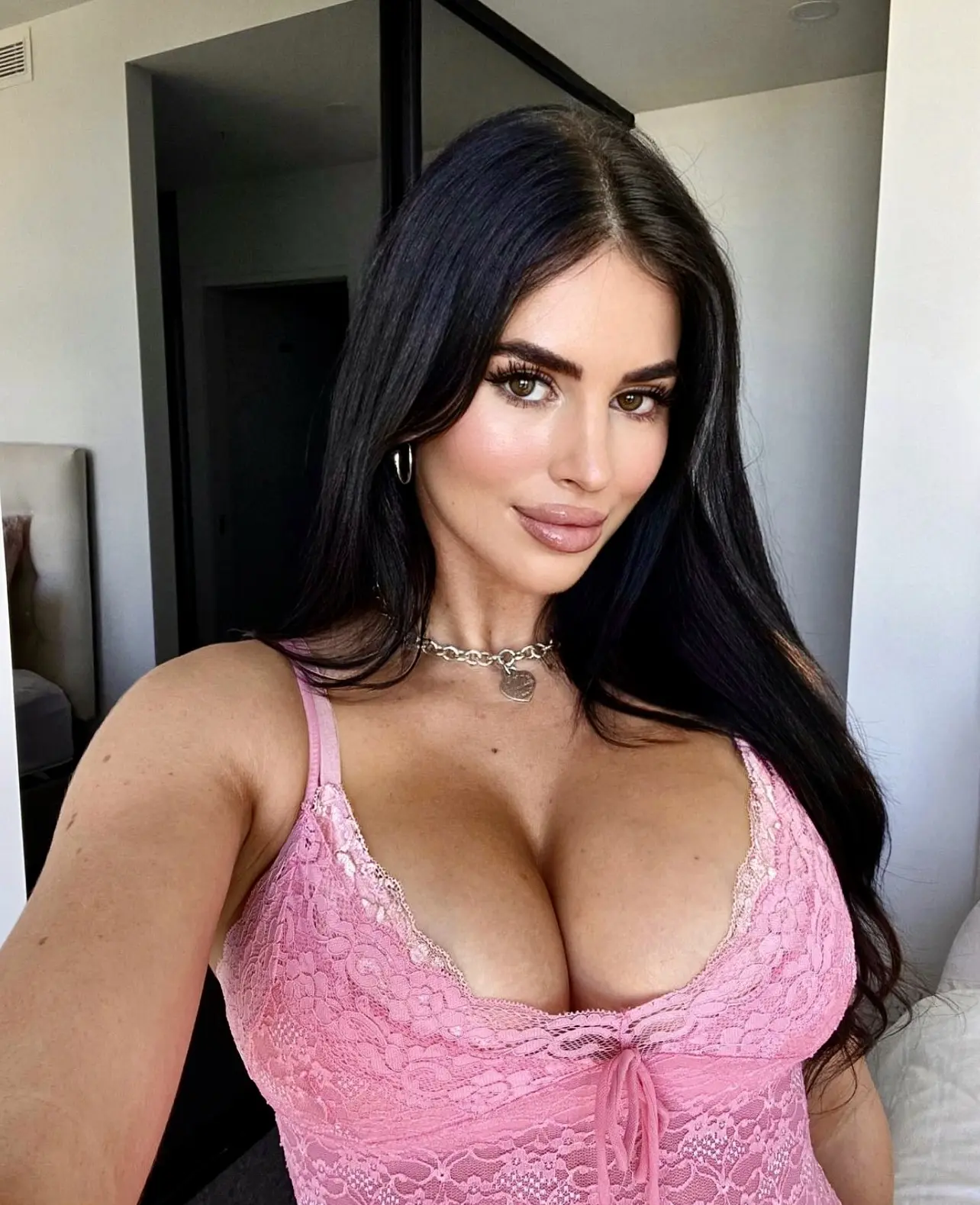 Isabella is victoria brides a legitimate site