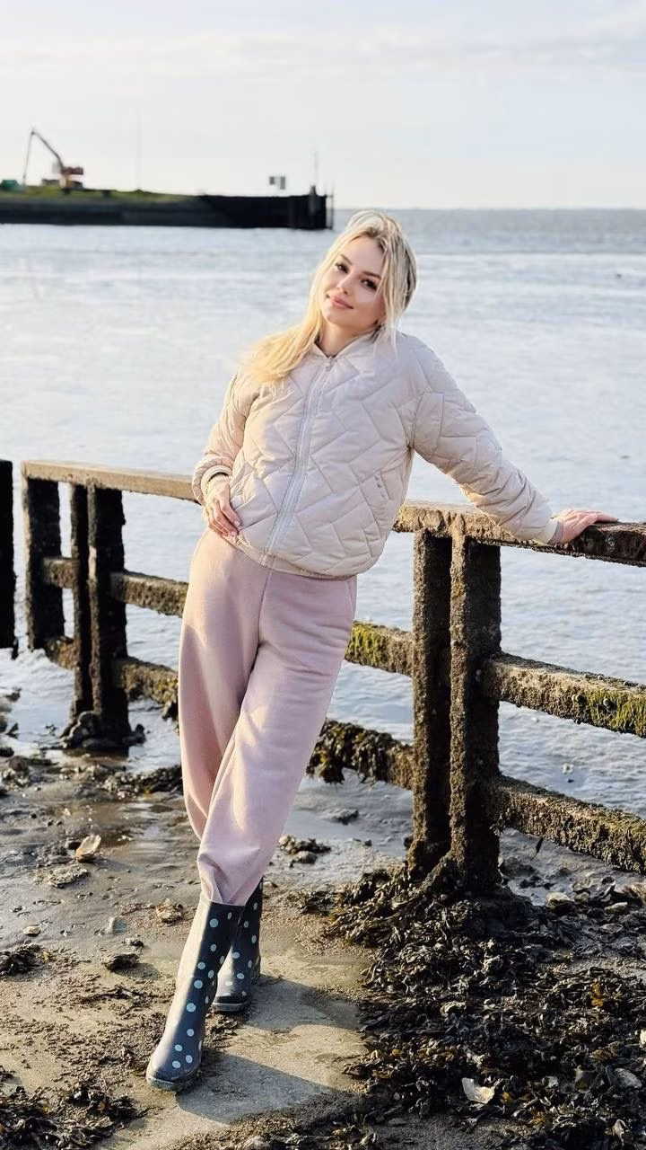 Nataliia 44 Hannover Germany bride-forever online dating service