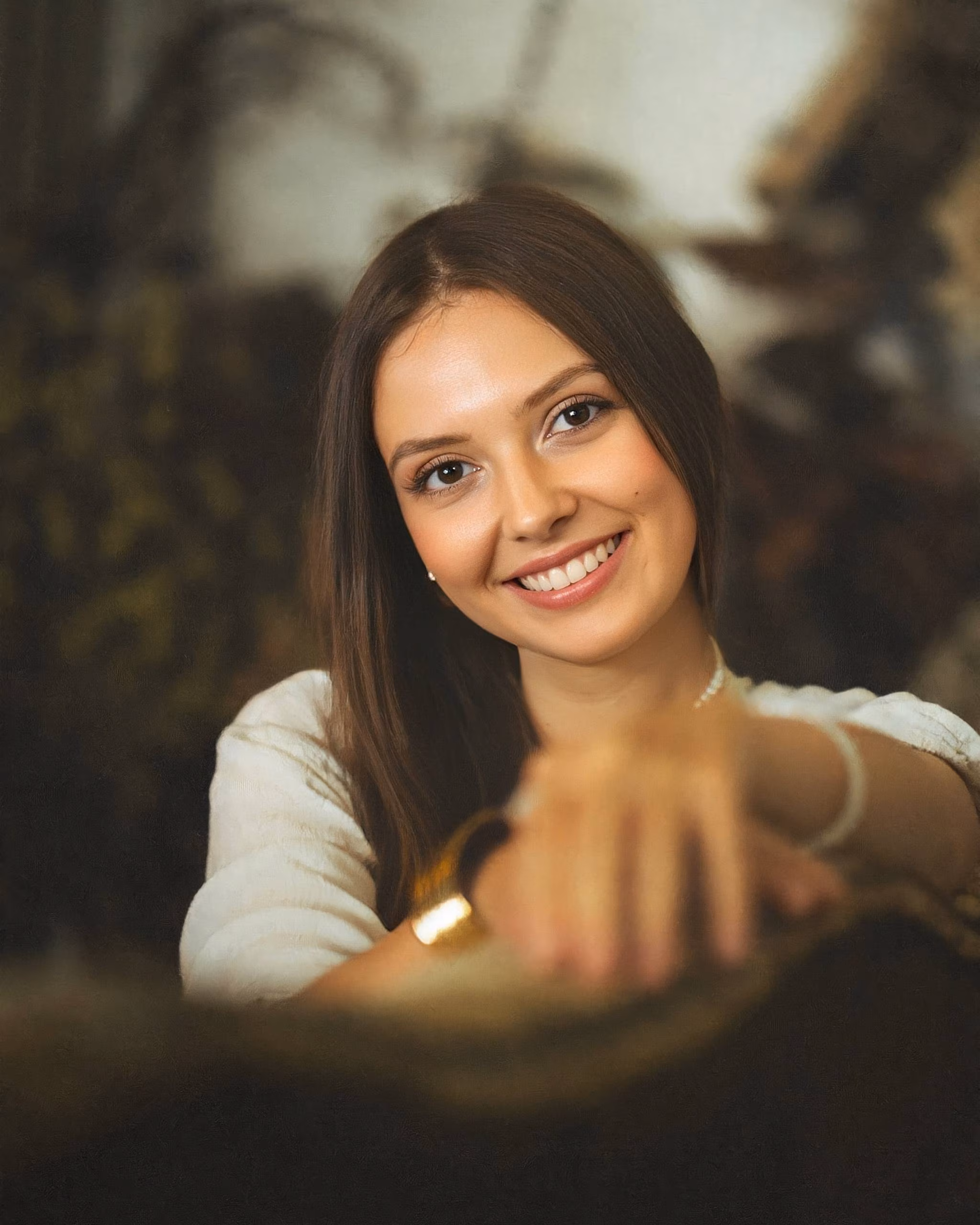 Alina 28 Bangkok Thailand international dating agency